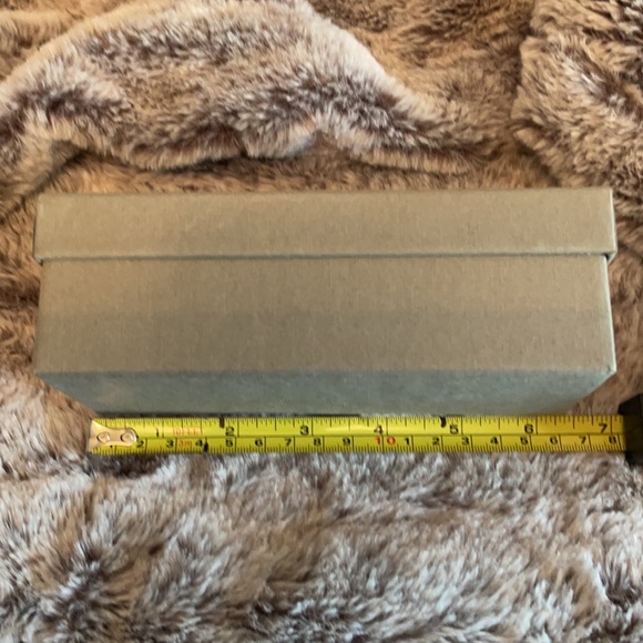 Dior Storage/Gift Box - Picture 2 of 4